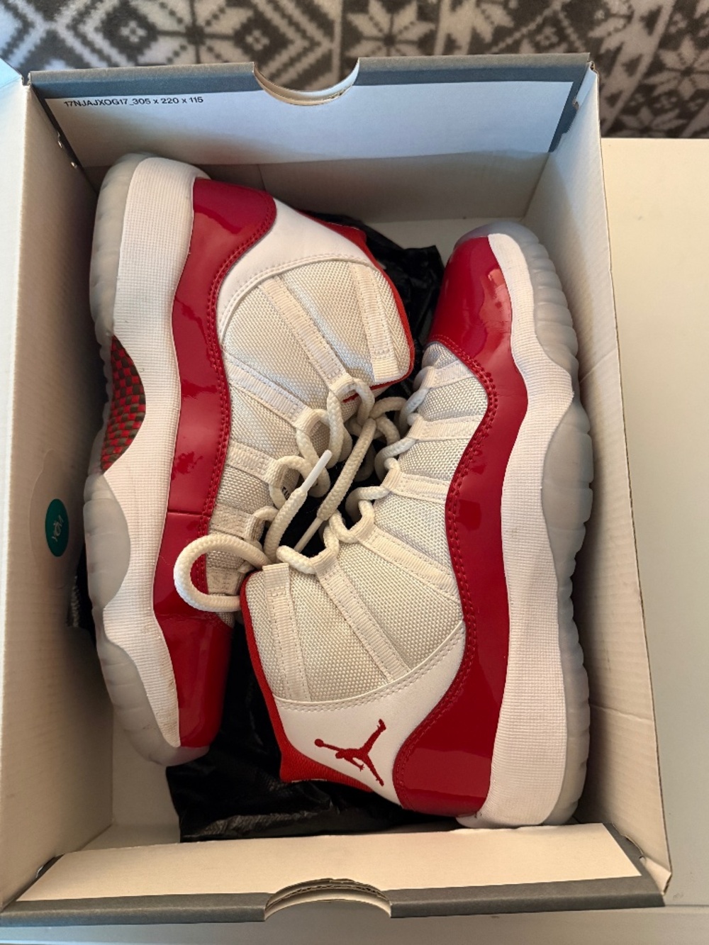 Jordan Retro 11 Cherry